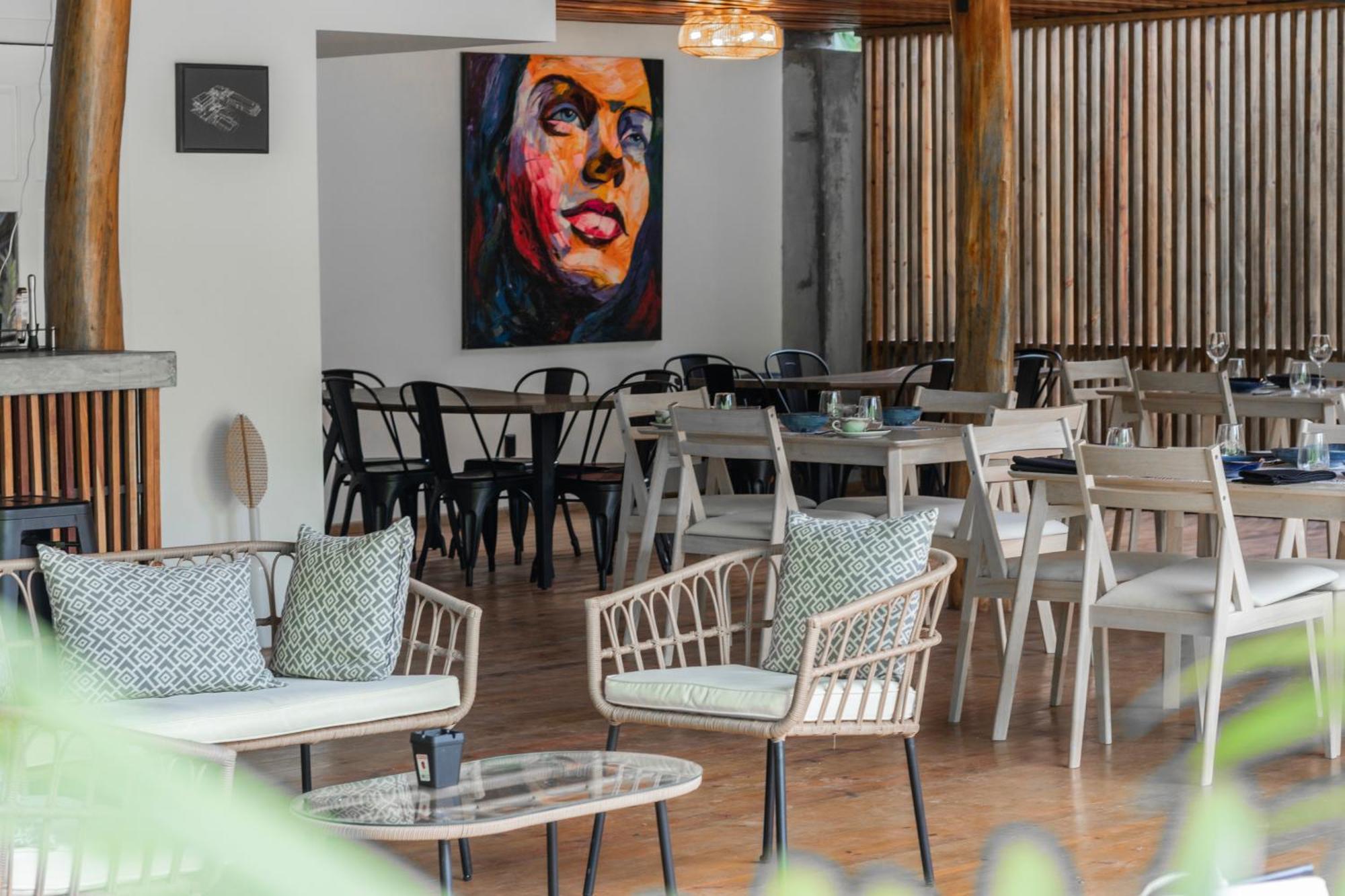 S Boutique Hotel โบกัสทาวน์ ภายนอก รูปภาพ