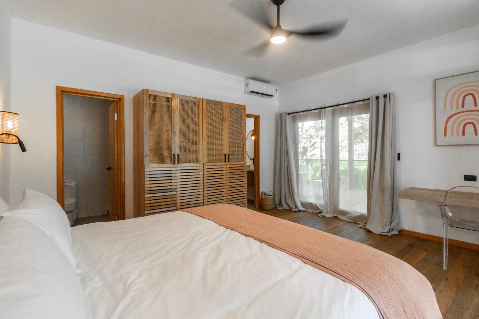 S Boutique Hotel โบกัสทาวน์ ภายนอก รูปภาพ