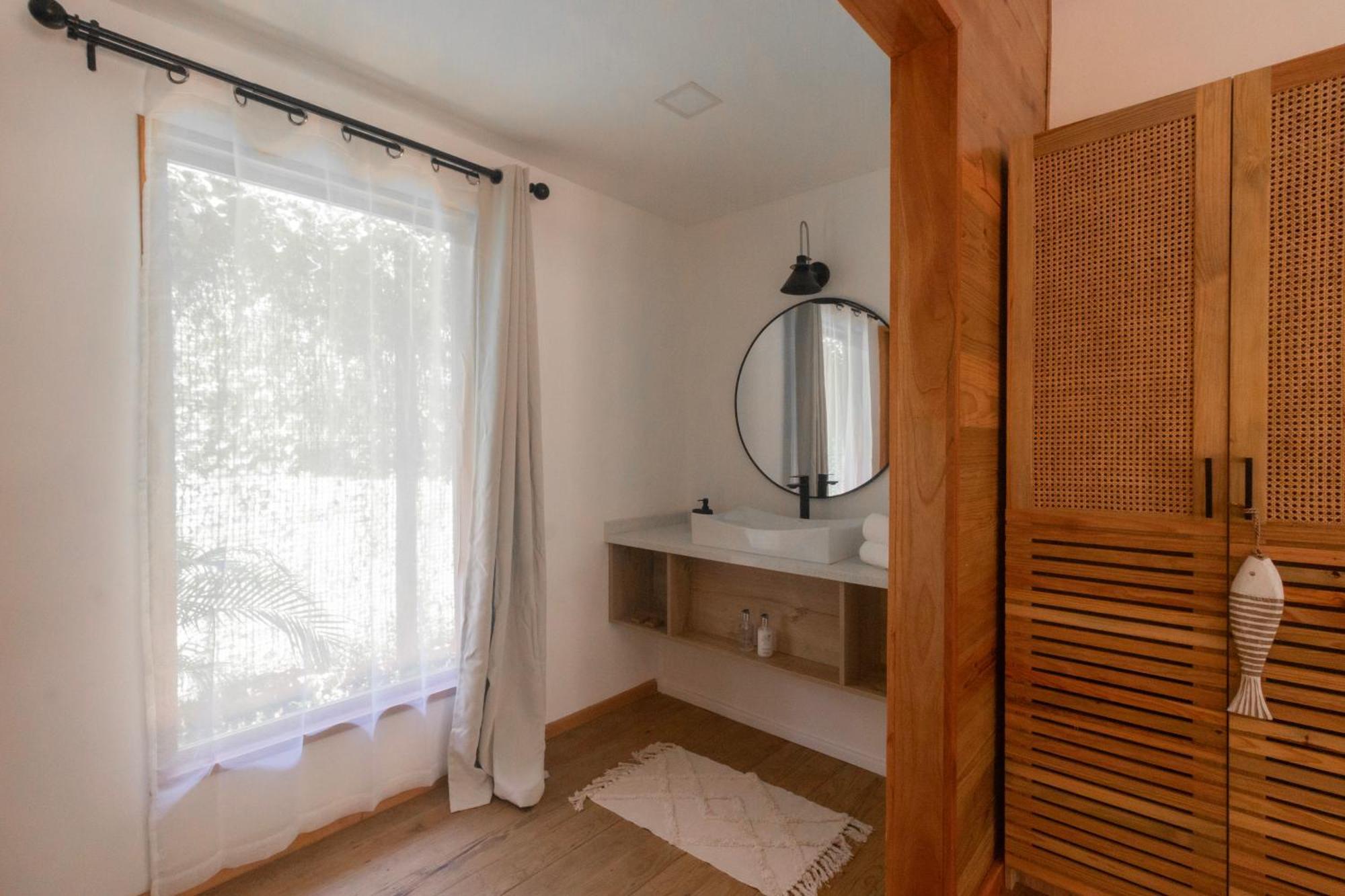 S Boutique Hotel โบกัสทาวน์ ภายนอก รูปภาพ