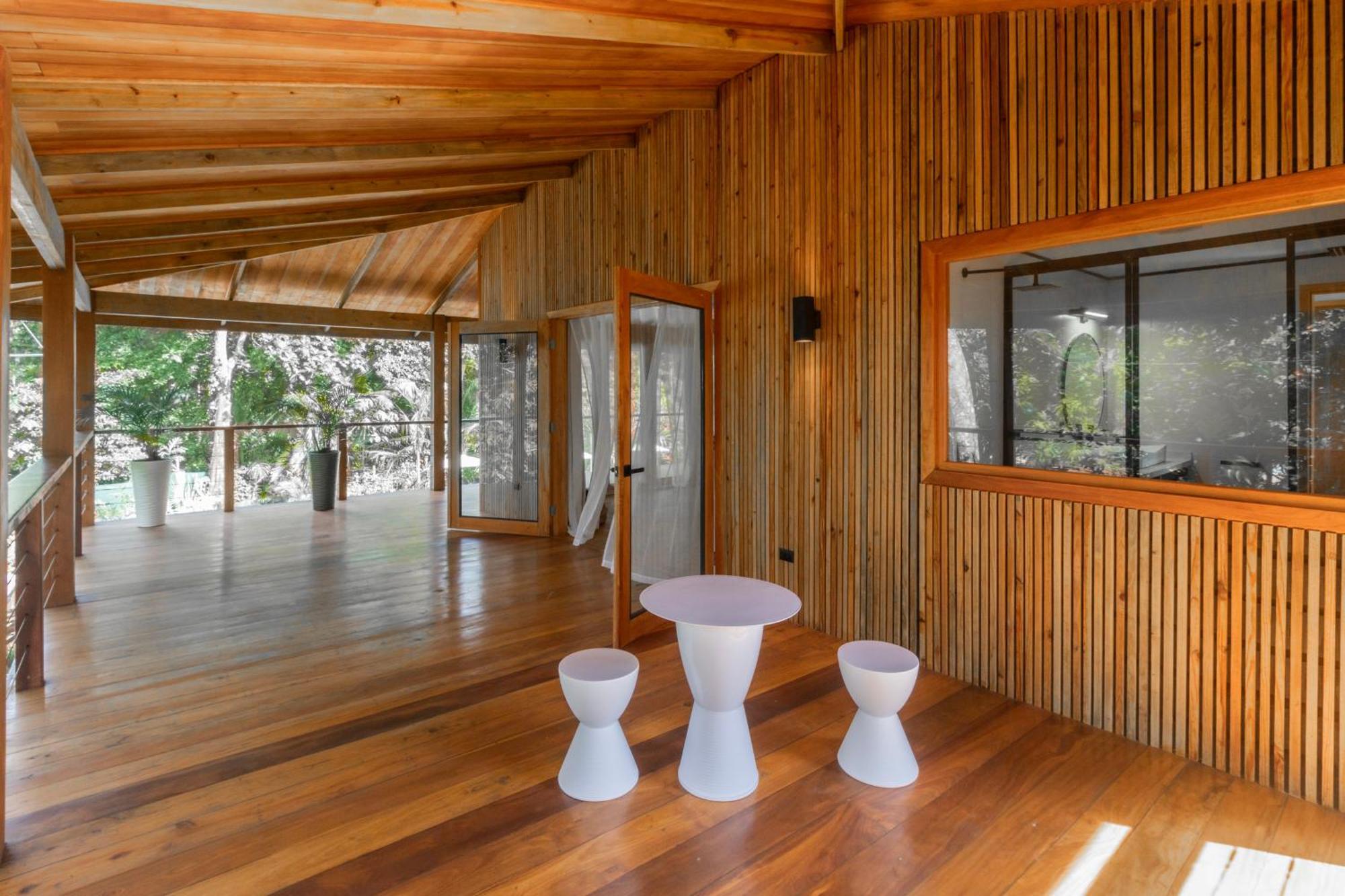 S Boutique Hotel โบกัสทาวน์ ภายนอก รูปภาพ