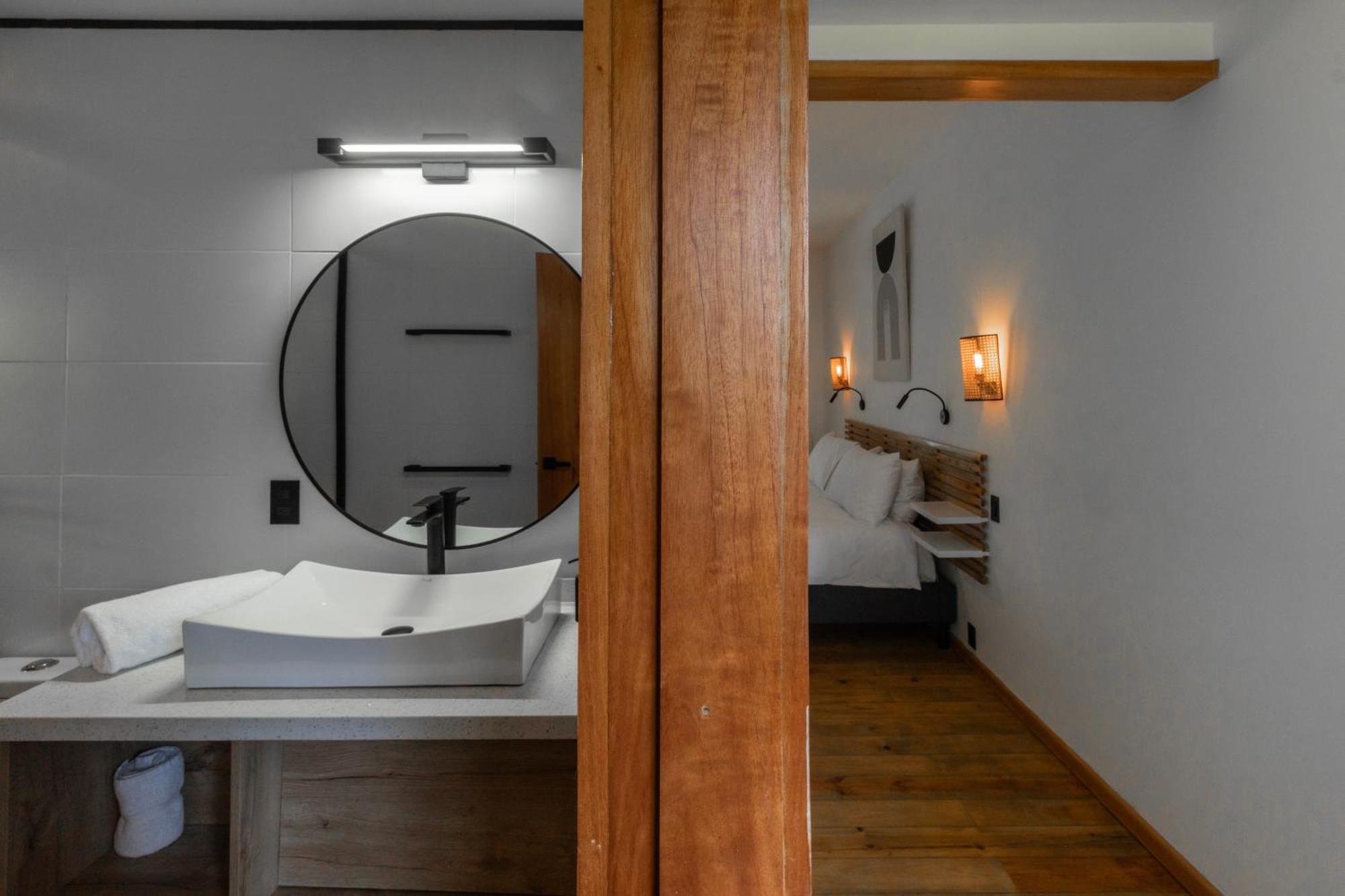 S Boutique Hotel โบกัสทาวน์ ภายนอก รูปภาพ