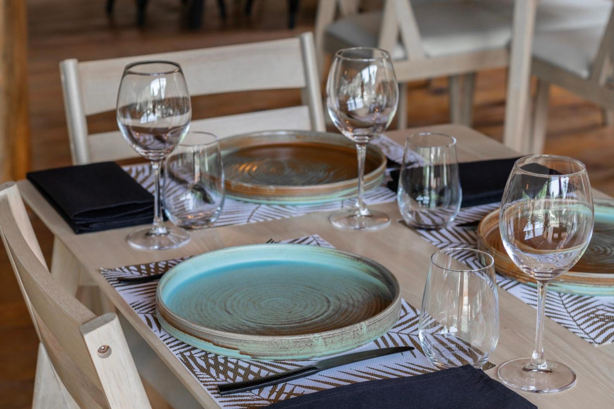 S Boutique Hotel โบกัสทาวน์ ภายนอก รูปภาพ